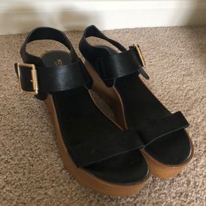 Mossimo Black Platform Sandals
